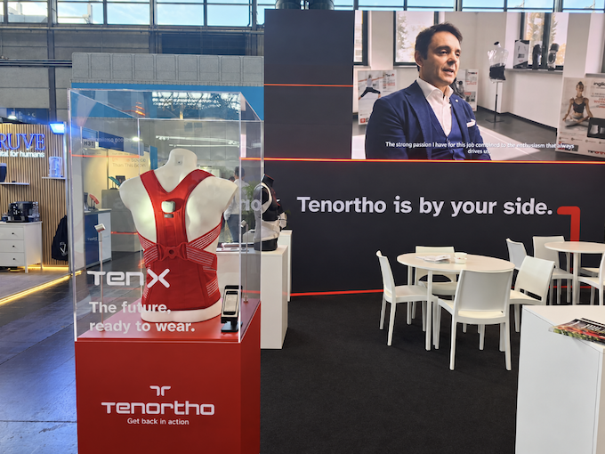 Ten X-img di agenzia