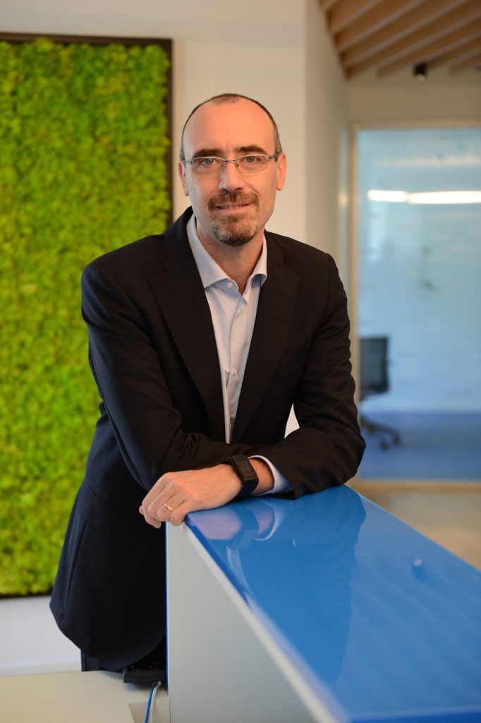 Walter Narisoni, Sophos