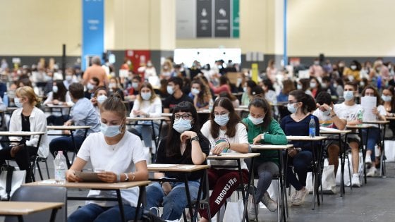 Medicina, test di ammissione 2021: calendario e struttura delle prove